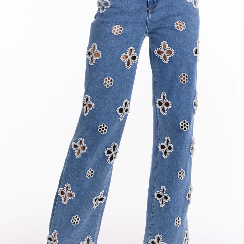 The Noli Shop Embellished Blue Jeans